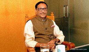 Quader: Govt believes in democratic rights of all 