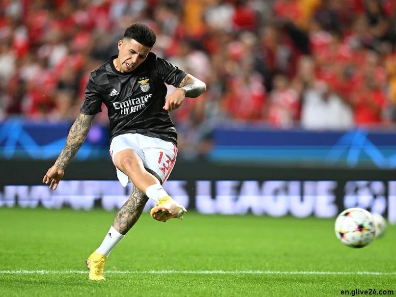 Chelsea pay record fee for Fernandez as Cancelo joins Bayern