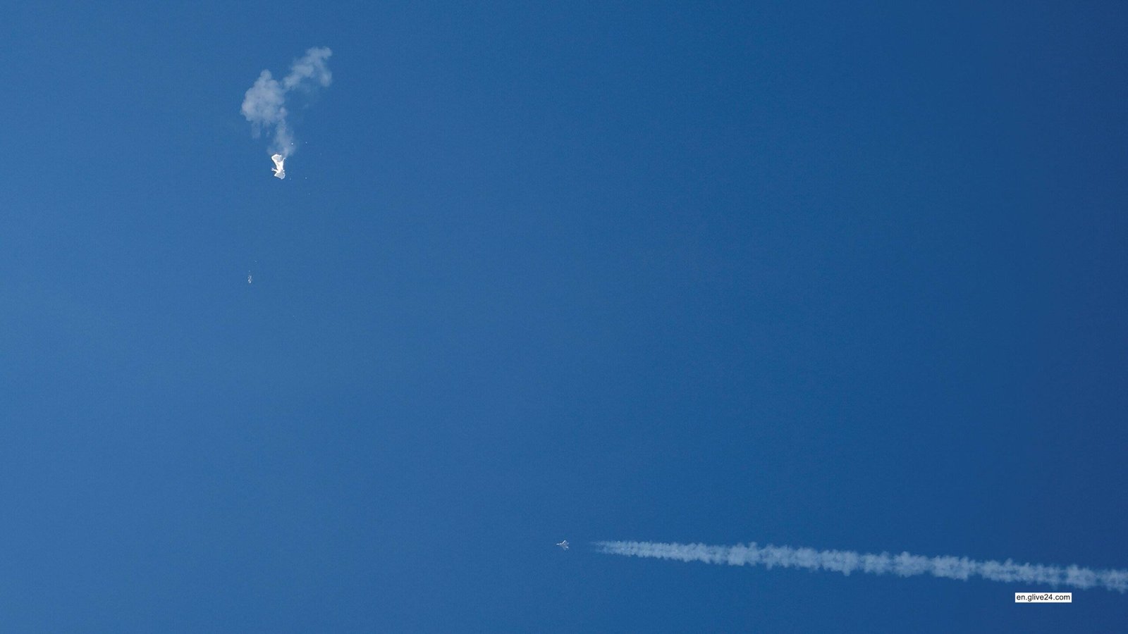 Chinese surveillance balloon is shot down by the US for a "unacceptable" breach