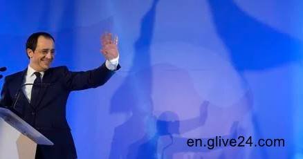 Cyprus to elect new president in close contest