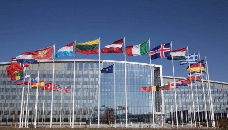 NATO urges Russia to respect nuclear pact with US