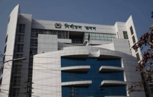 Today, candidates for the presidency will submit their candidacy papers to the EC