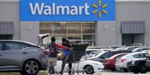 Walmart and Home Depot are wary of 2023 due to inflation