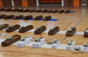 Children's coffins mark tragedy of Italy migrant shipwreck 