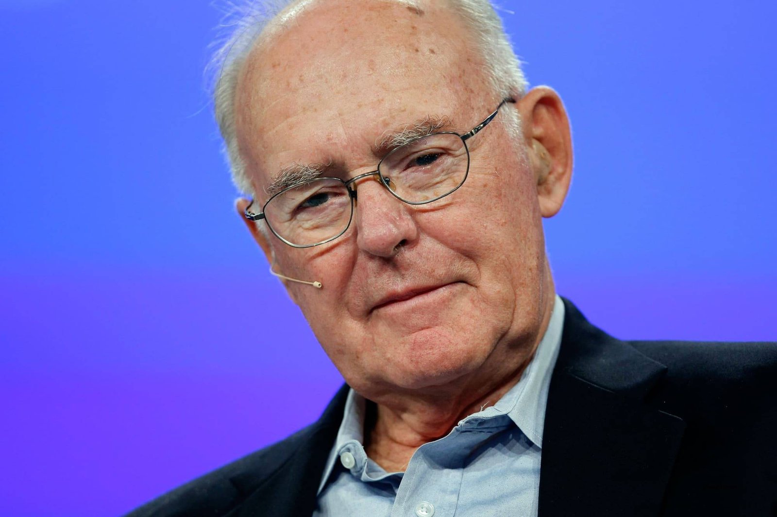 Gordon Moore, titan of Silicon Valley, dies at 94