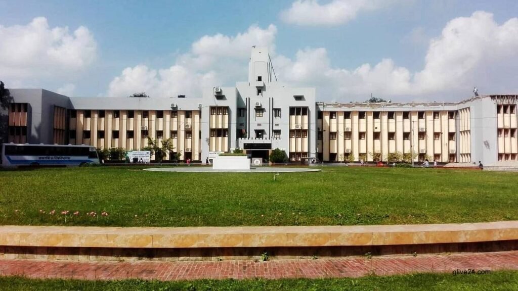 Preparations afoot to celebrate Independence Day in Rajshahi 7 RU suspends classes, exams for two days