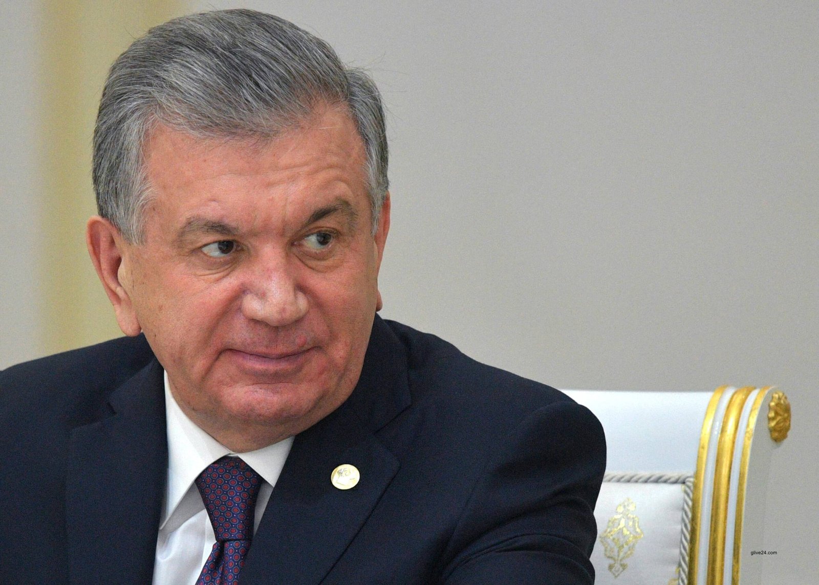 Uzbekistan referendum to allow president to extend rule
