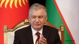 Uzbekistan referendum to allow president to extend rule