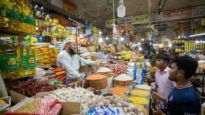 KCCI begins kitchen markets monitoring during Ramadan in Khulna
