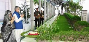 President pays homage to Bangamata