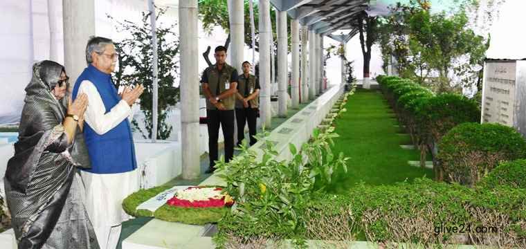 President pays homage to Bangamata