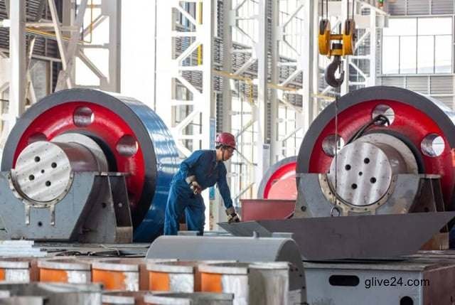 China factory activity declines further in May 2 China factory activity declines further in May