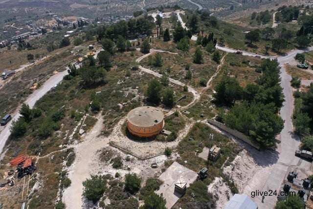 Israelis revive flashpoint West Bank settlement