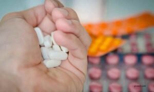 Little evidence antidepressants help chronic pain study