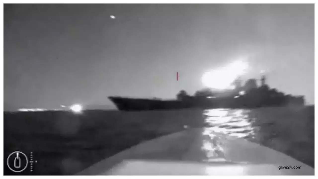 Ukraine attack hits Russian warship at Black Sea base 2 Ukraine attack hits Russian warship at Black Sea base