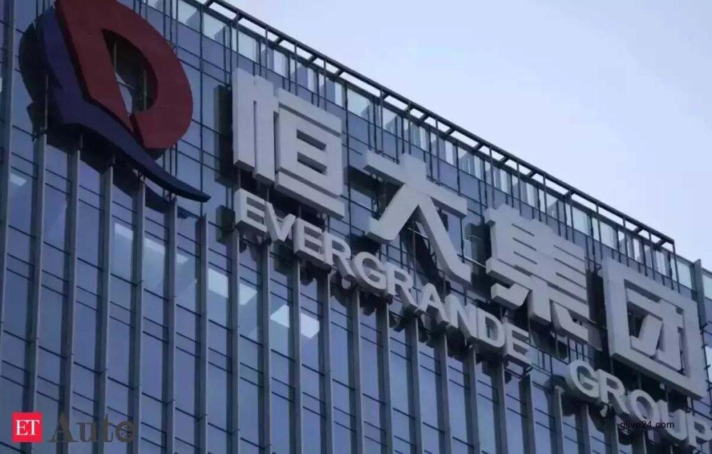 Evergrande's EV unit resumes trading after deal suspension