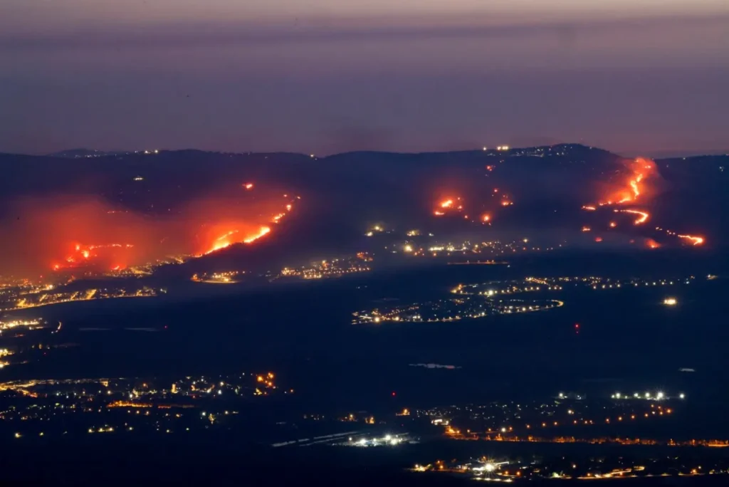 Hezbollah fires rockets, Israel strikes after attack kills Lebanon rescuers Hezbollah fires rockets, Israel strikes after attack kills Lebanon rescuers