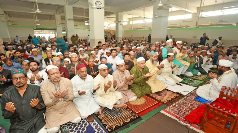 BNP Leaders in Bogura Hold Prayers for Khaleda Zia’s Health