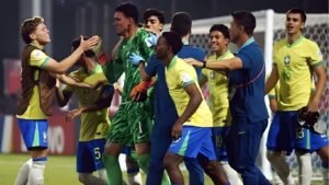 Brazil Overcome Adversity to Reach Last Sixteen