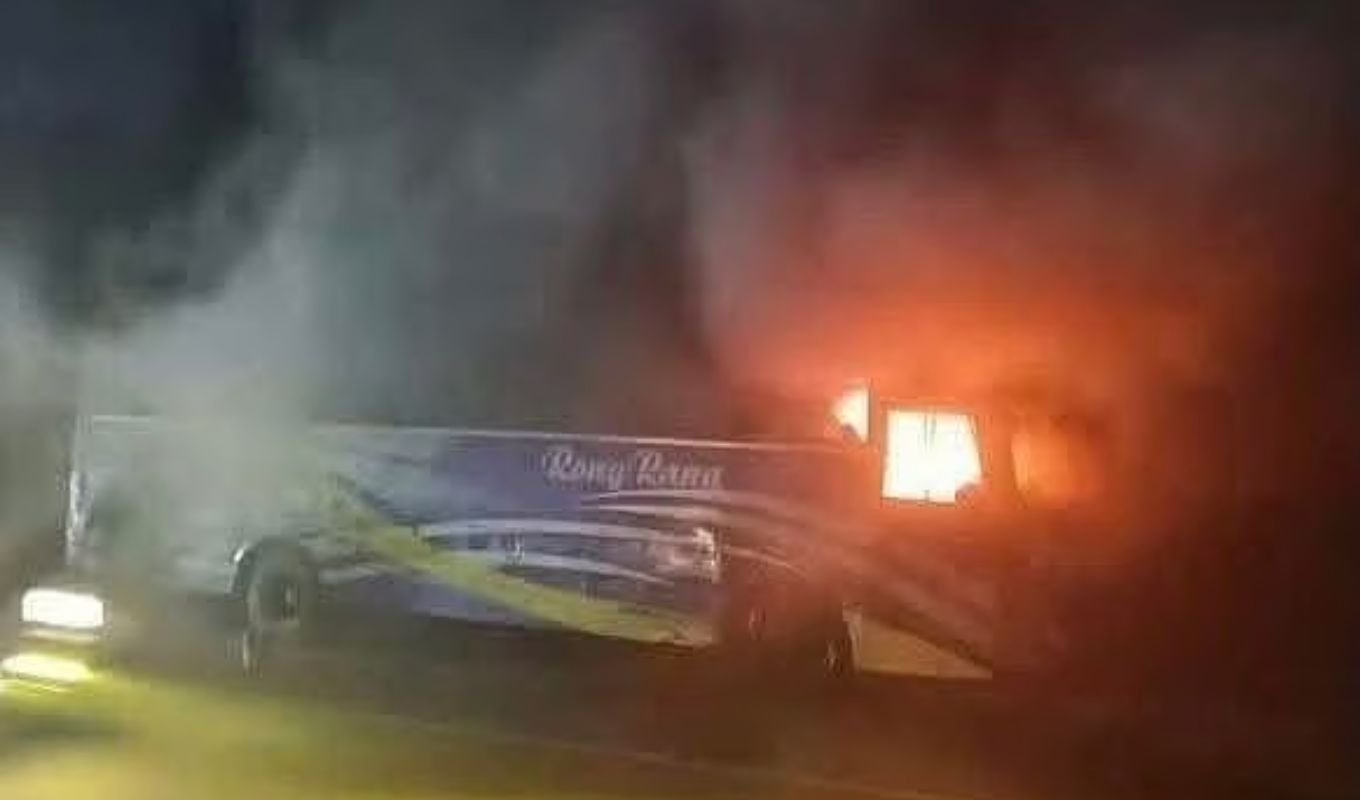 Bus Set on Fire on Feni Highway Attempts to Block Two Locations Bus Set on Fire, Road Block Attempt in Feni