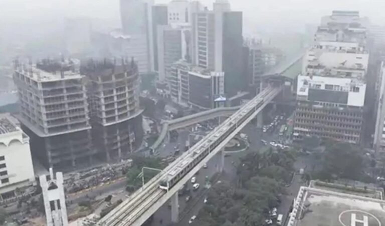 Chill intensifies in Dhaka as temperature drops to 17°C Winter Chill Intensifies in Dhaka