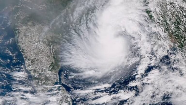 Cyclone ‘Ditwah’ Strengthens