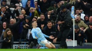 Dramatic Foden Double Lifts City