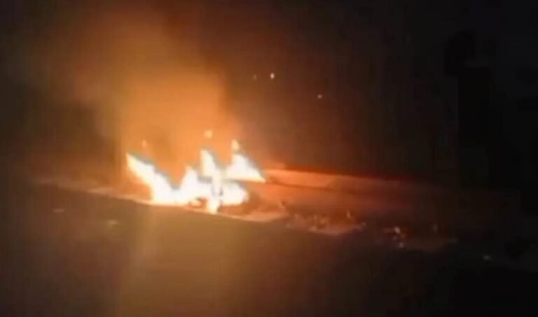 Fire Set on Railway Tracks in Brahmanbaria Fire on Railway in Brahmanbaria Disrupts Train Services