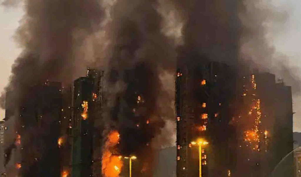 Deadly Blaze Sweeps Hong Kong High-Rise Complex 3 Four Dead in Hong Kong Residential Tower Fire Deadly Blaze Sweeps Hong Kong High-Rise Complex