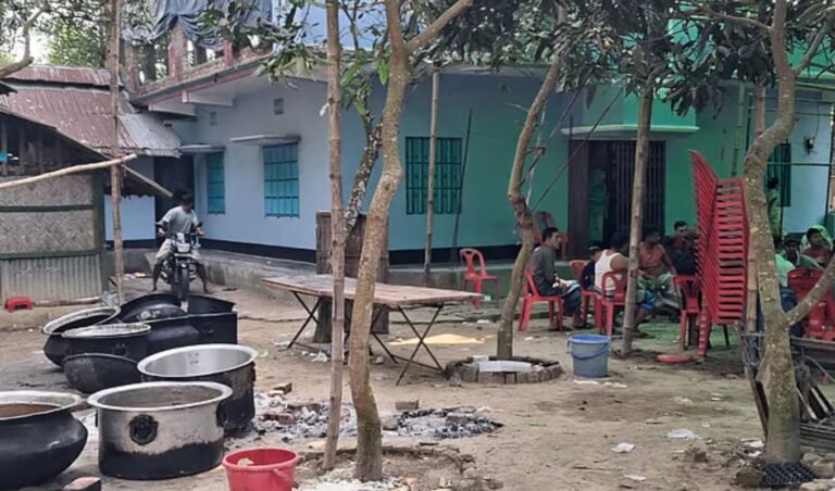 Gold Ornaments and Cash Looted from Wedding House in Mirsarai Robbery During Wedding Ceremony in Mirsharai, Gold and Cash Looted