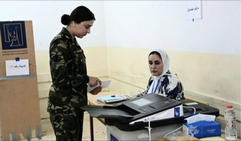Iraq Votes Early as Soldiers and Displaced Citizens Head to the Polls