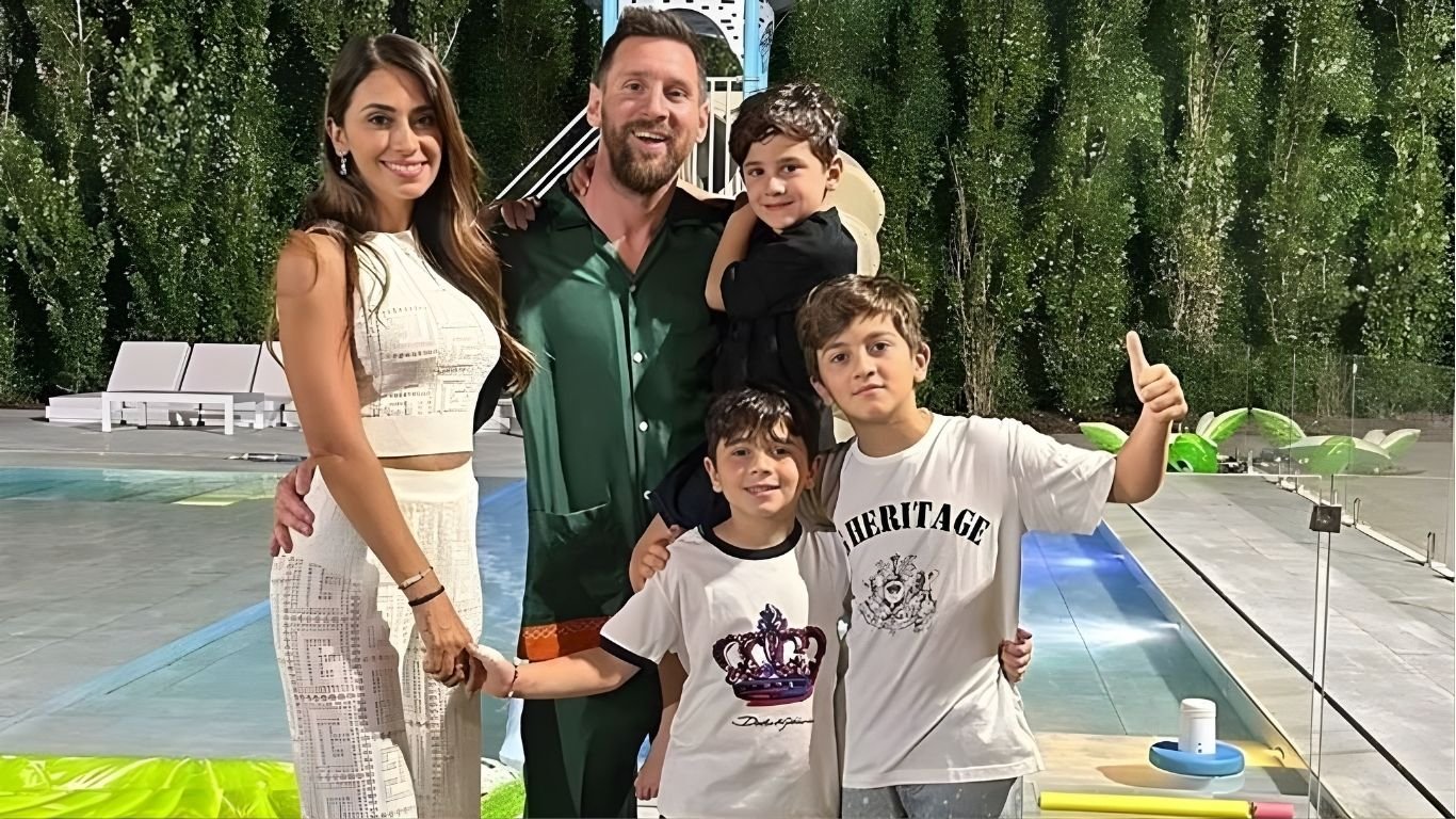 Messi and Family ‘Always Talk’ About Returning to Barcelona