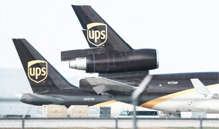 US Grounds MD-11 Fleet After Fiery Kentucky Air Disaster