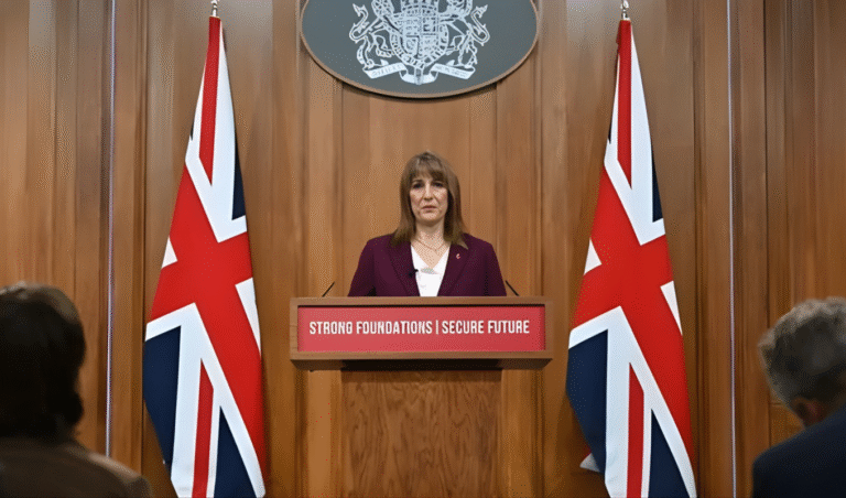 UK Economic Slowdown Deepens Ahead of Budget Announcement