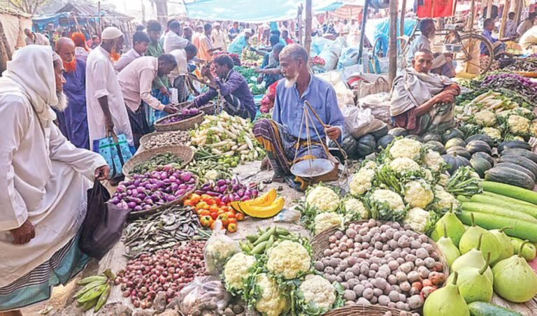 Winter Vegetables Arrive in Markets but Prices Remain High Winter Vegetables in Dhaka See Price Rise, Onion Market Stable