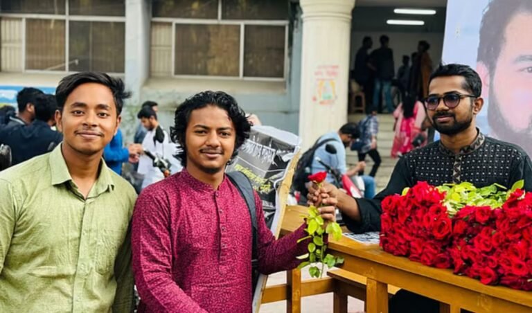 জগন্নাথের শিক্ষার্থী নূরনবীর ক্যানসার চিকিৎসায় সহায়তায় ফুল বিক্রি Students Sell Flowers at Jagannath University to Fund Noor Nabi’s Cancer Treatment