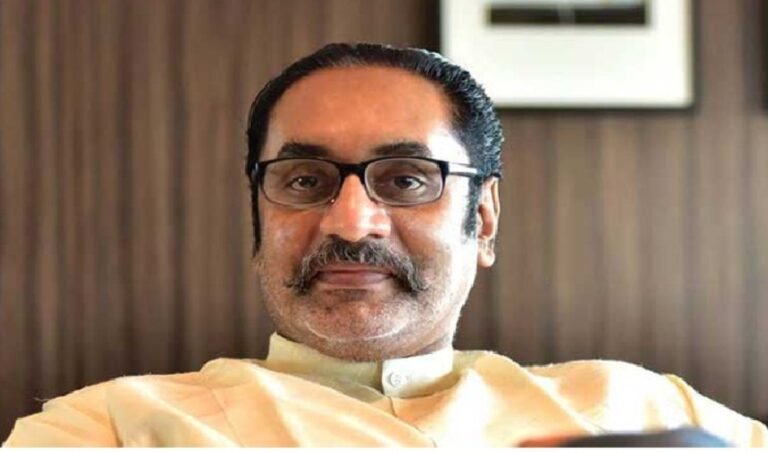 পিনাকীর বাড়িতে আগুন লাগানোর চেষ্টা Gate of Pinaki Bhattacharya’s Bogura Residence Set on Fire