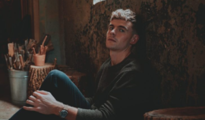 Darren Kiely Ends Year With Emotional New Single Darren Kiely Ends Year With Emotional New Single