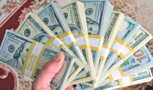 Dollar Sees Slight Drop in Todays Exchange Rates Dollar Sees Slight Drop in Today’s Exchange Rates