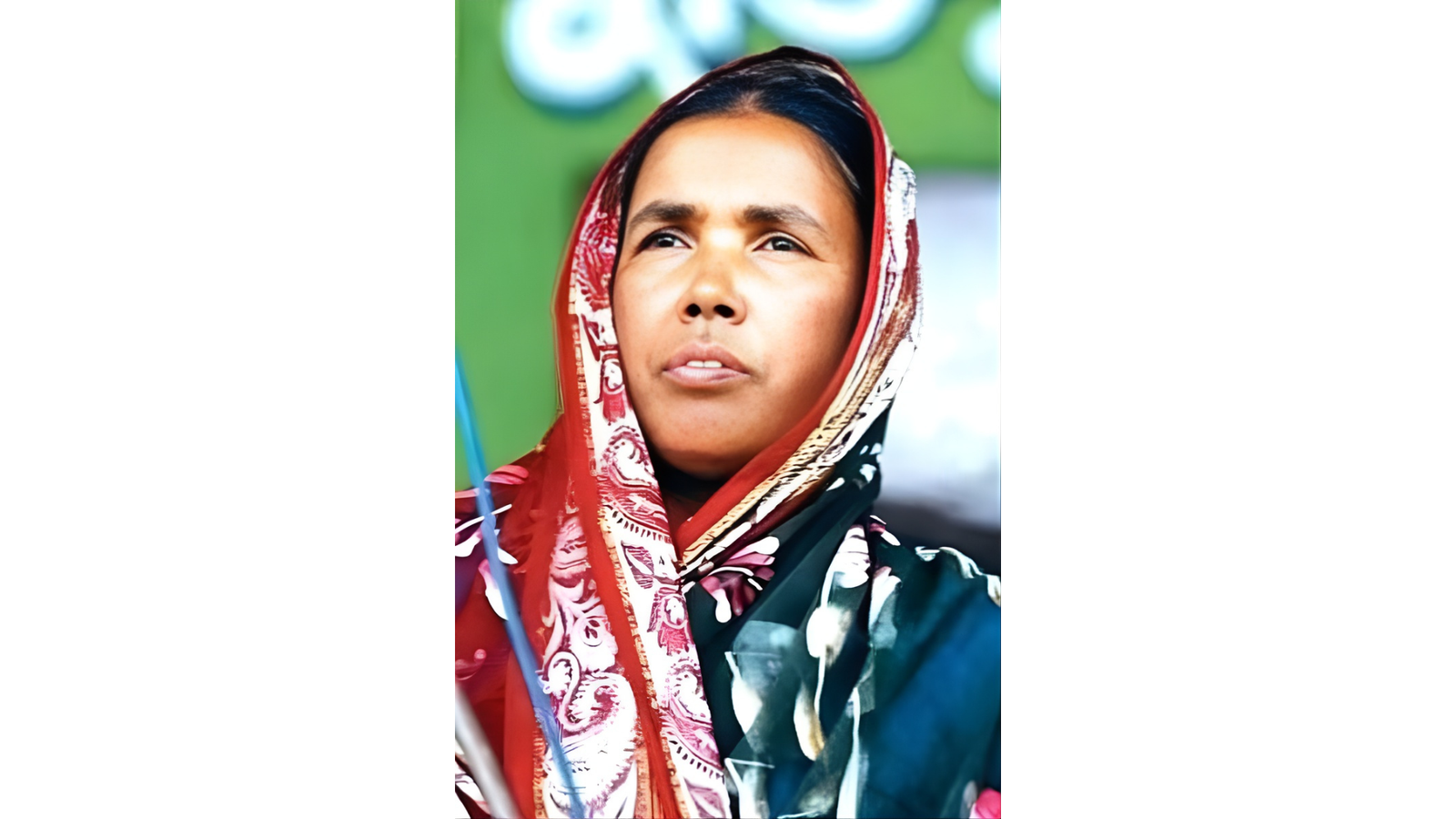 Fourteen-Year-Old Girl, An Indomitable Hero of the Nation