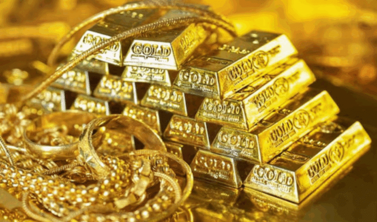 International Gold Prices Slip Amid Rising US Bond Yields 1 Global Gold Market Softens as Investors Await Key US Economic Indicators