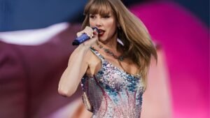 Taylor Swift Pledges Millions to Combat American Hunger Taylor Swift Pledges Millions to Combat American Hunger