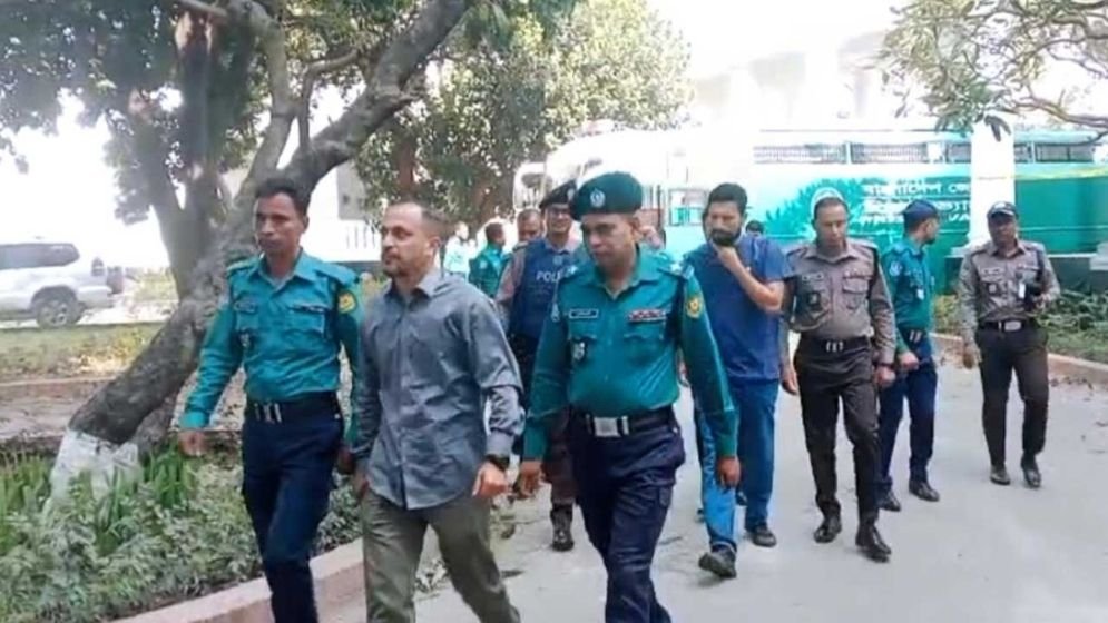 Two Military Officers Presented at Tribunal Under Tight Security