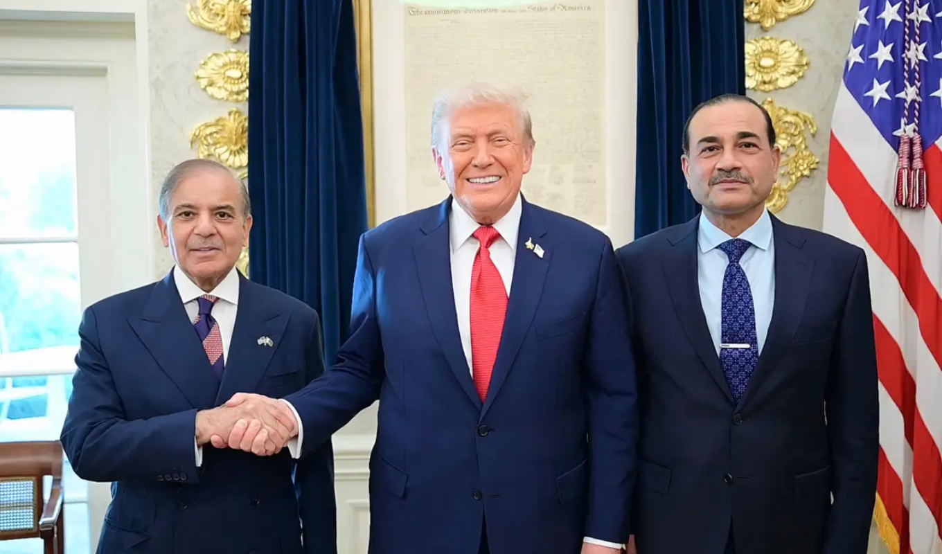 US lawmakers raise alarm over Pakistan US lawmakers raise alarm over Pakistan's elections under military control