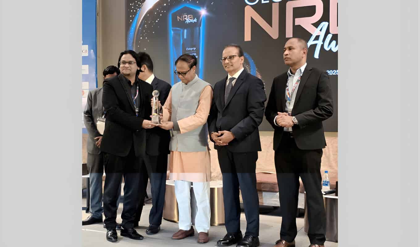 নতুনধরা এমডি পেলেন গ্লোবাল সম্মাননা Notundhora MD Honoured with Global NRB Award