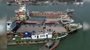 Chattogram Port Crackdown on Hoarding as Vessels Languish Chattogram Port Crackdown on Hoarding as Vessels Languish