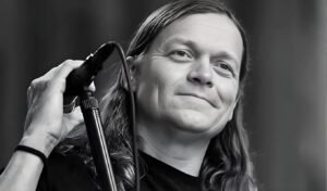 Rockstar Brad Arnold is no longer with us.