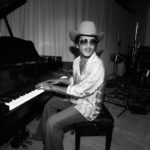 Avex Partners with Bruno Mars for Global Publishing Avex Partners with Bruno Mars for Global Publishing