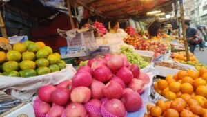 Badamtali Fruit Market Records Daily Billion Taka Turnover Badamtali Fruit Market Records Daily Billion-Taka Turnover