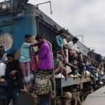 Eid Travel Crowds Overwhelm Bhanga Train Eid Travel Crowds Overwhelm Bhanga Train